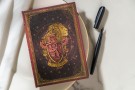 Zápisník Paperblanks Gryffindor midi linkovaný PBD6511